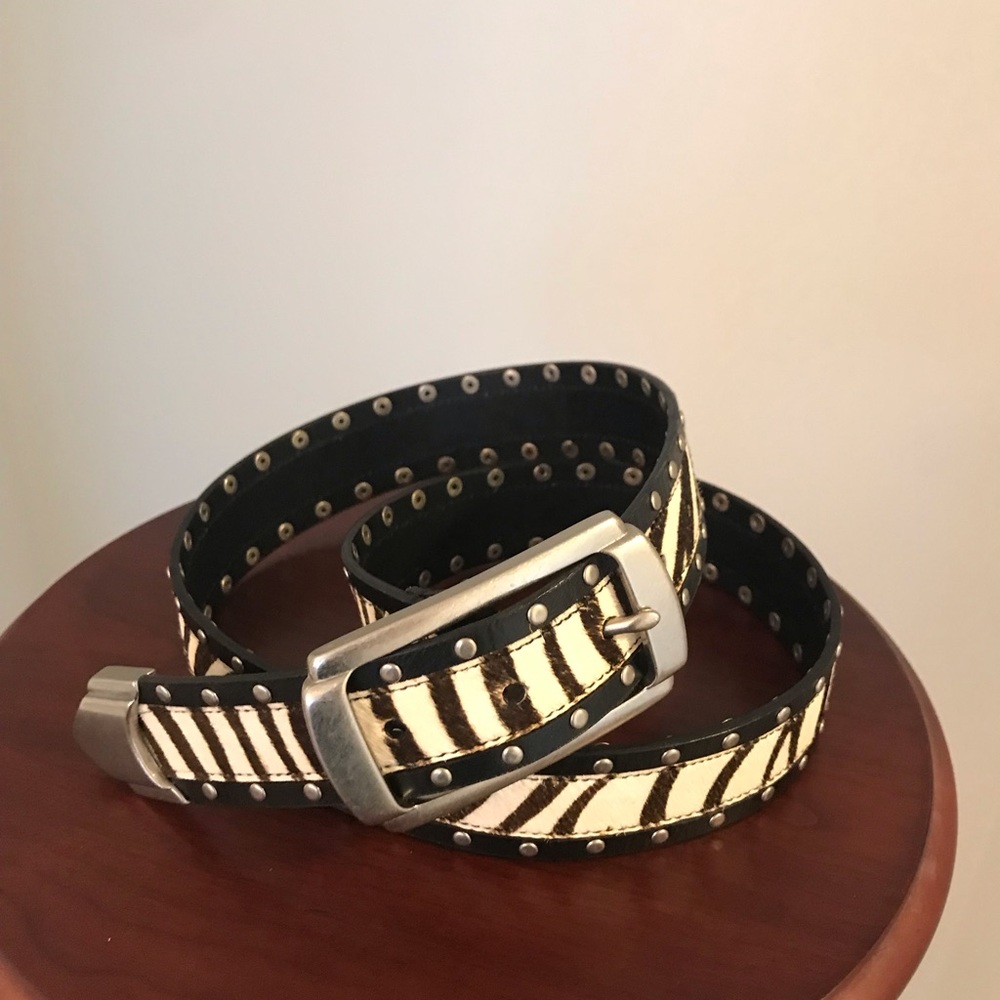 Like NEW! Nine West belt